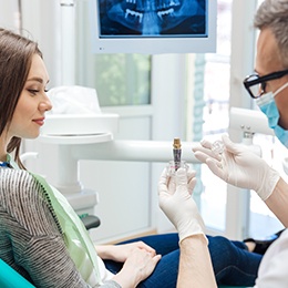 patient visiting dentist for consultation 